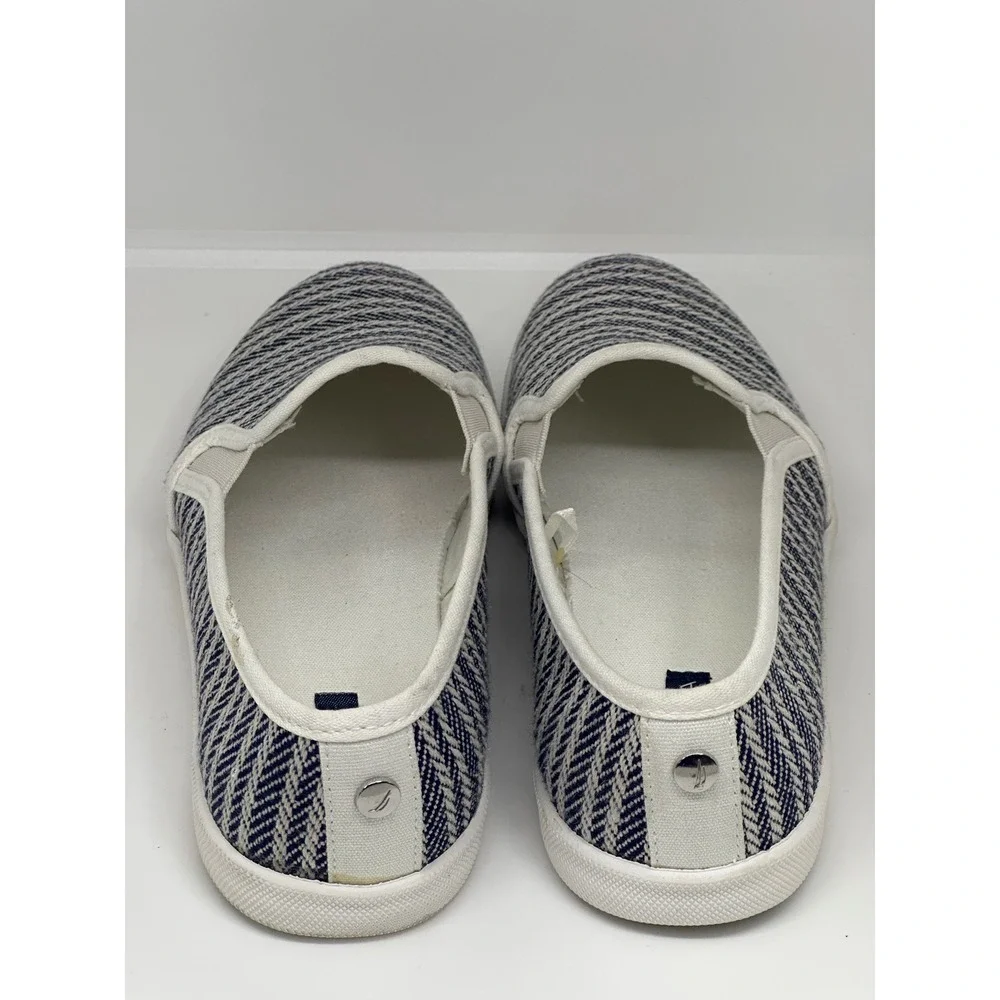 Nautica Sunchaser Slip On Navy White Chevron Canvas Sneakers Shoes Womens Size 8